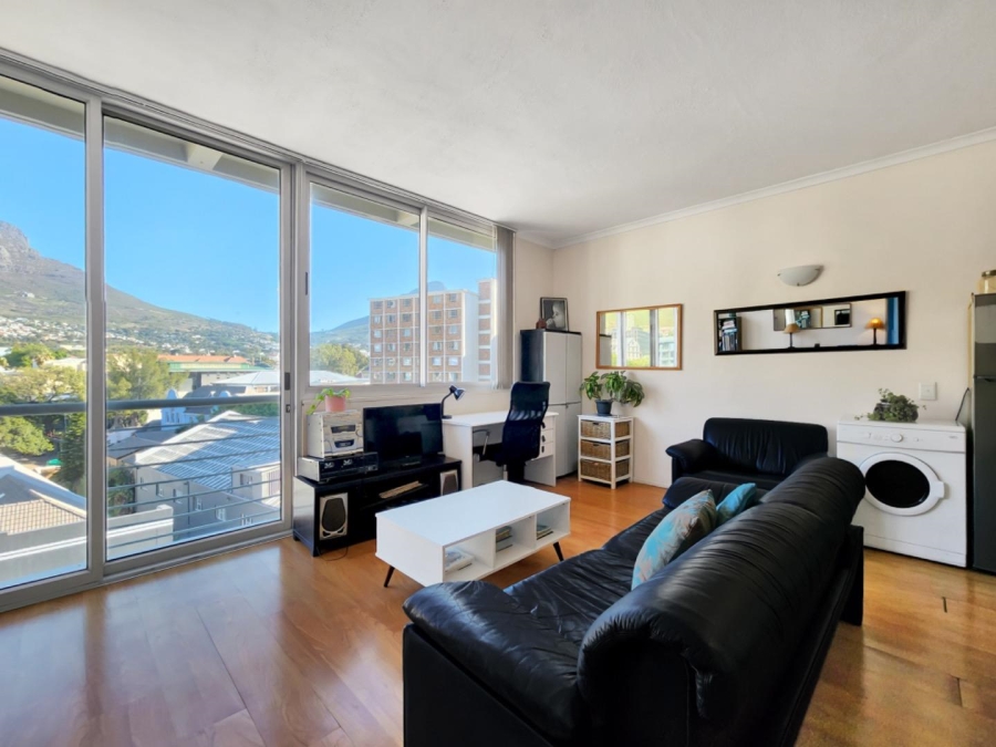 1 Bedroom Property for Sale in Cape Town City Centre Western Cape